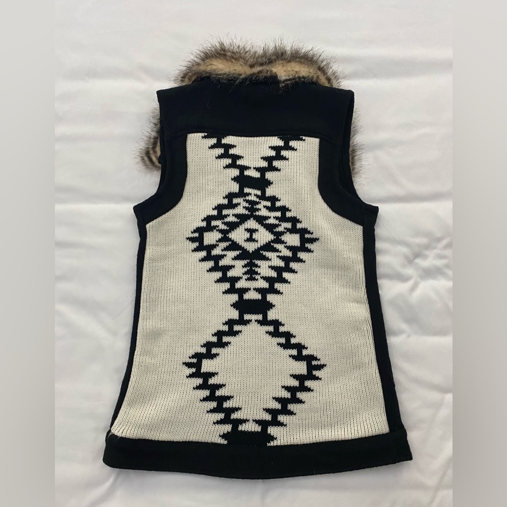 Thread & Supply Black Vest Size Large - Picture 5 of 8